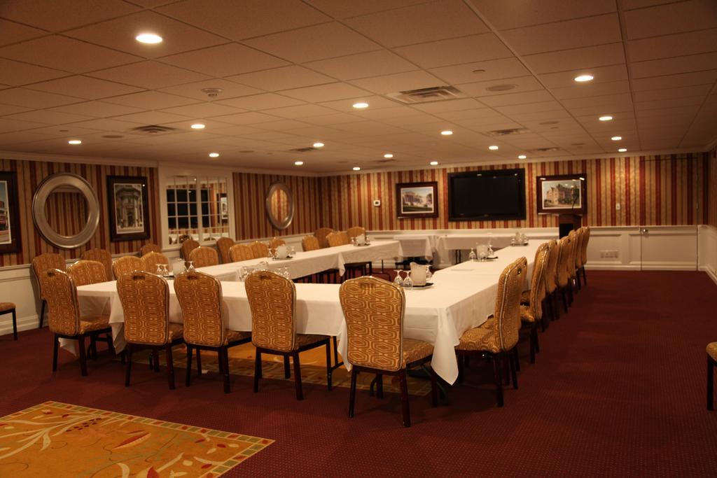 Salvatores Grand Hotel Williamsville Eksteriør billede
